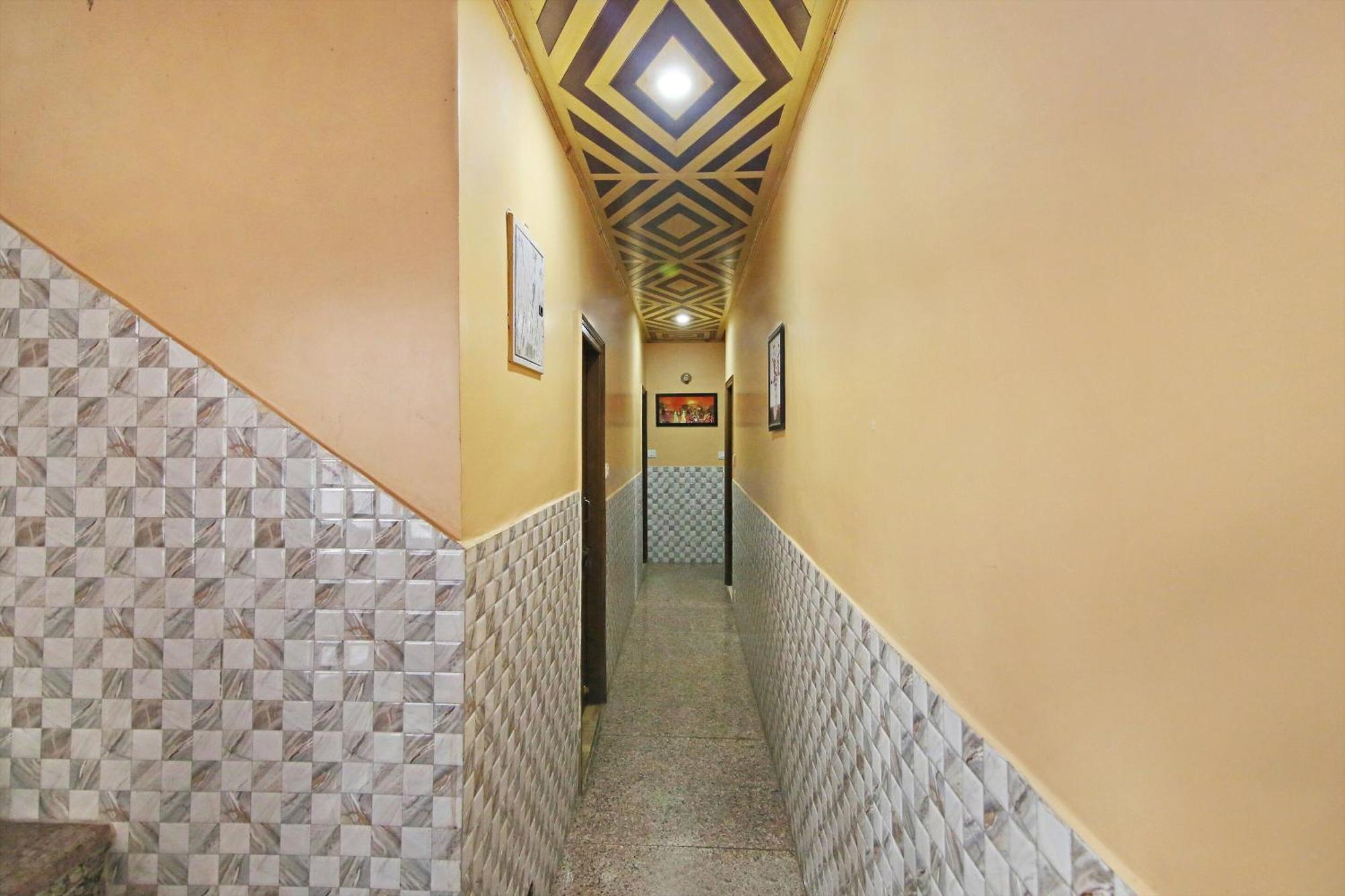 Hotel O Royal Inn Šimla Exteriér fotografie